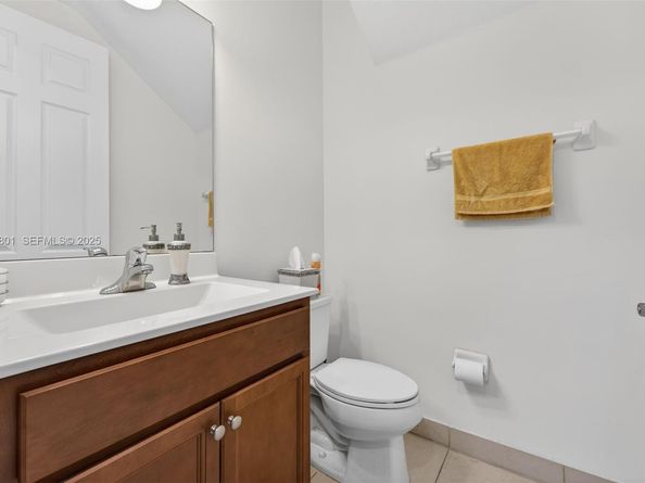 6978 Broadland Way, Coconut Creek FL 33073