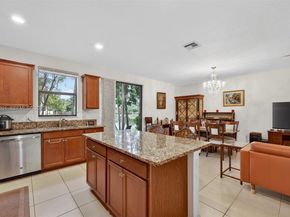 6978 Broadland Way, Coconut Creek FL 33073