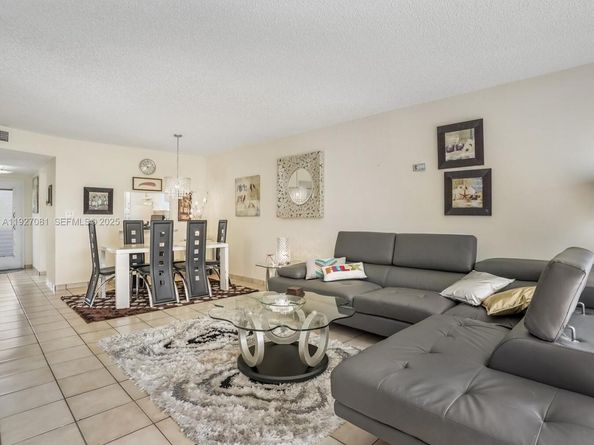 8320 Sands Point Blvd M301, Tamarac FL 33321