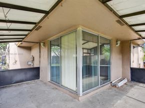 1343 Sussex Dr, North Lauderdale FL 33068