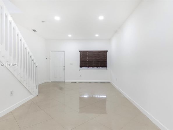 10219 SW 18th Ct 10219, Miramar FL 33025