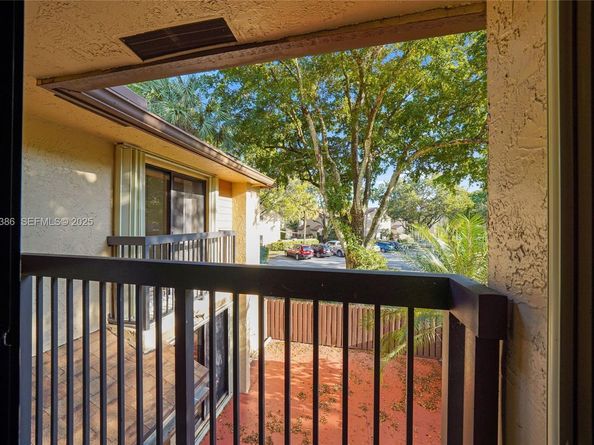 3845 Cocoplum Cir 3597, Coconut Creek FL 33063