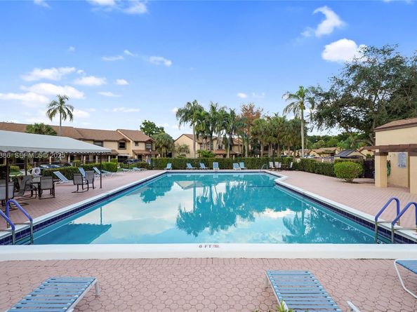 3845 Cocoplum Cir 3597, Coconut Creek FL 33063