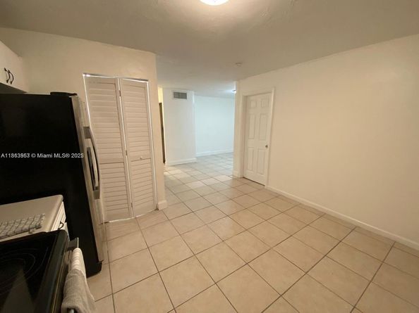 28185 SW 143rd Ct, Homestead FL 33033