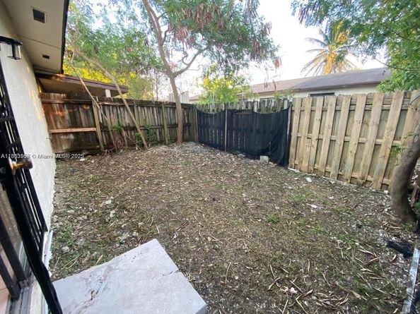 28185 SW 143rd Ct, Homestead FL 33033