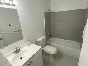 28185 SW 143rd Ct, Homestead FL 33033