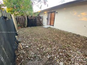 28185 SW 143rd Ct, Homestead FL 33033