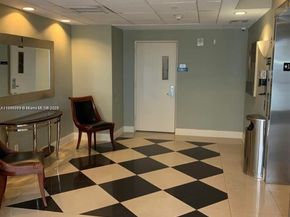 111 E Flagler St 507, Miami FL 33131