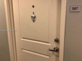 111 E Flagler St 507, Miami FL 33131