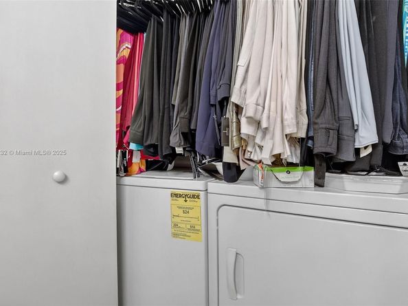 7000 Island Blvd 903, Aventura FL 33160