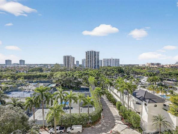 7000 Island Blvd 903, Aventura FL 33160