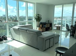 1871 NW S River Dr 903, Miami FL 33125