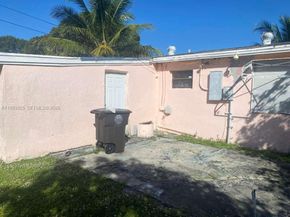712 57th St, West Palm Beach FL 33407