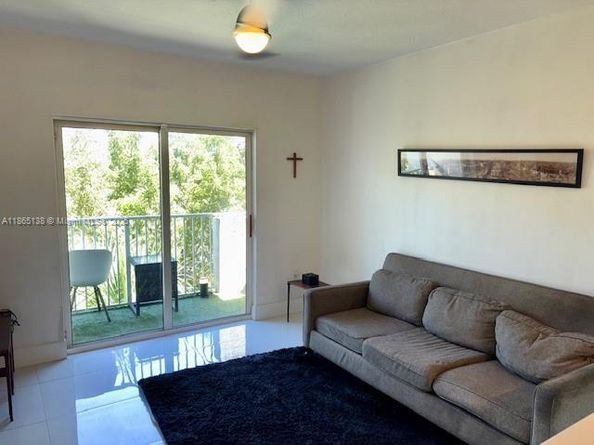 11040 SW 196th St 412, Cutler Bay FL 33157