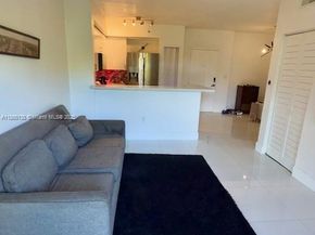 11040 SW 196th St 412, Cutler Bay FL 33157