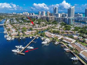 2731 S Parkview Dr, Hallandale Beach FL 33009