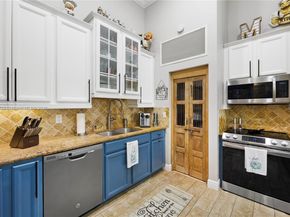 2731 S Parkview Dr, Hallandale Beach FL 33009
