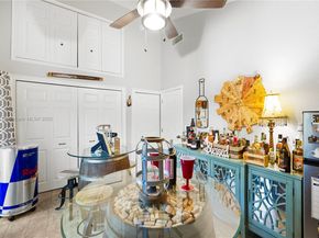 2731 S Parkview Dr, Hallandale Beach FL 33009