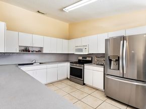 15286 SW 178th Ter, Miami FL 33187