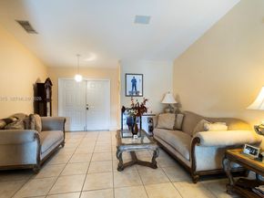 15286 SW 178th Ter, Miami FL 33187