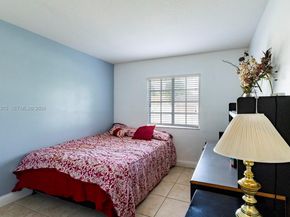 15286 SW 178th Ter, Miami FL 33187