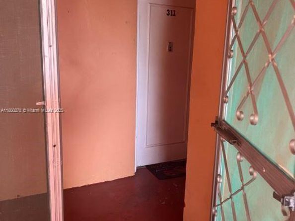 19080 NE 3rd Ct 312, Miami FL 33179
