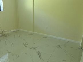 1371 NE 150th St, Miami FL 33161