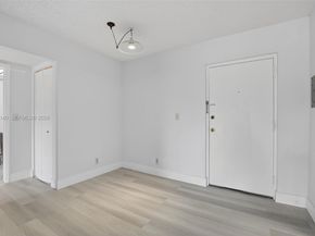 450 NW 20th St 2120, Boca Raton FL 33431