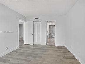 450 NW 20th St 2120, Boca Raton FL 33431