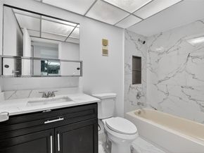 450 NW 20th St 2120, Boca Raton FL 33431