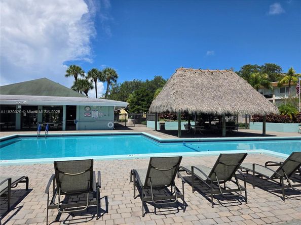 3635 SW Natura Ave A, Deerfield Beach FL 33441