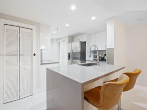 701 Brickell Key Blvd 1605, Miami FL 33131