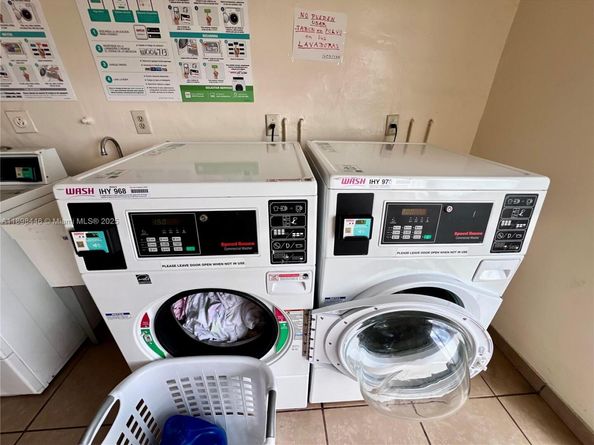 17530 NW 68th Ave C4008, Hialeah FL 33015