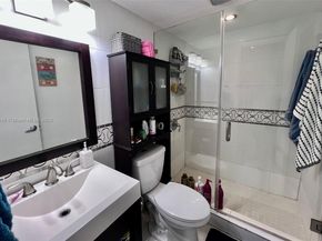 17530 NW 68th Ave C4008, Hialeah FL 33015