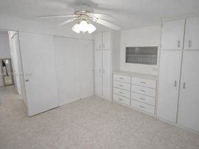 2260 SW 85th Way, Davie FL 33324