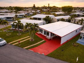 2260 SW 85th Way, Davie FL 33324