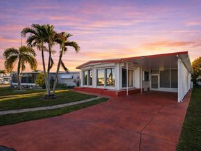 2260 SW 85th Way, Davie FL 33324