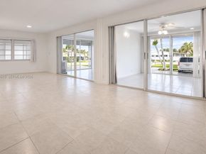 2260 SW 85th Way, Davie FL 33324