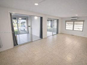 2260 SW 85th Way, Davie FL 33324