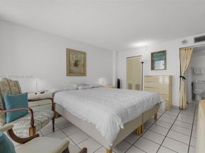 2655 Collins Ave 707, Miami Beach FL 33140