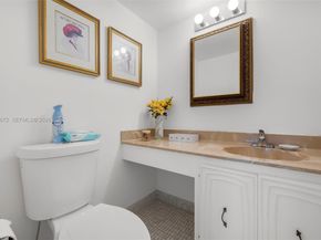 2655 Collins Ave 707, Miami Beach FL 33140