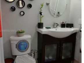 10900 SW 104th St 314, Miami FL 33176