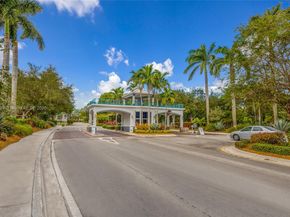 951 NE 42nd Ter, Homestead FL 33033