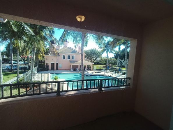503 Belmont Ln 503, North Lauderdale FL 33068