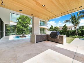 770 Lake Rd, Miami FL 33137
