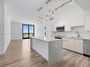 101 Diplomat Pkwy 1409, Hallandale Beach FL 33009