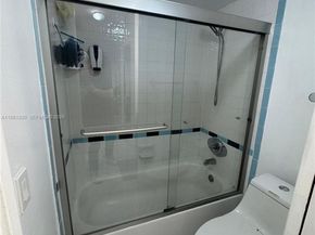 3642 NE 171st St 203, North Miami Beach FL 33160