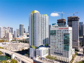 185 SW 7th St 2611, Miami FL 33130