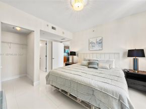 185 SW 7th St 2611, Miami FL 33130