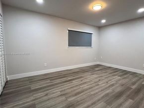 3826 SW 107th Ave 22, Miami FL 33165